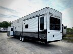 Thumbnail Photo 2 for 2024 JAYCO Jay Flight