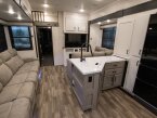 Thumbnail Photo 5 for 2024 JAYCO Seismic
