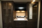 Thumbnail Photo 6 for 2024 JAYCO Seneca