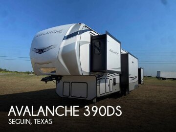 2024 Keystone Avalanche 390DS