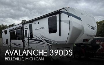 2024 Keystone Avalanche 390DS