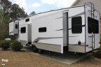 Thumbnail Photo 3 for 2024 Keystone Cougar 368MBI