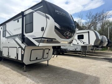 2024 Keystone Montana 385BR