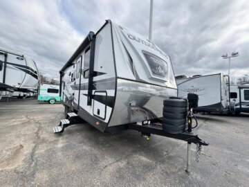 New 2024 Outdoors RV Creekside