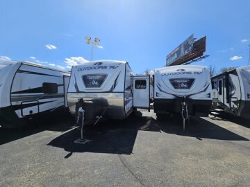 New 2024 Outdoors RV Creekside