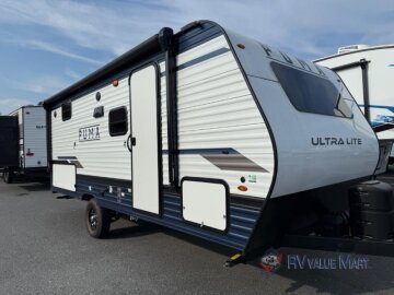 2024 Palomino Puma