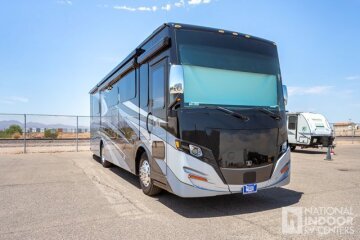 2024 Tiffin Allegro Red 33AA