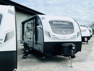 New 2024 Venture Sonic SN211VDB