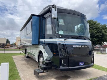 2024 Winnebago Journey 34N