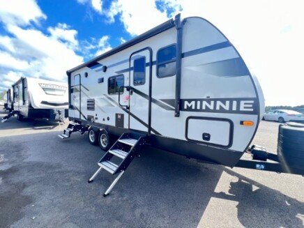 Photo 1 for New 2024 Winnebago Minnie