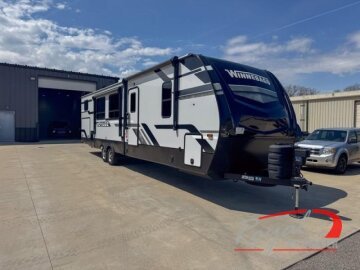 New 2024 Winnebago Voyage V3538BR