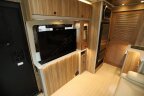 Thumbnail Photo 3 for 2025 Airstream Atlas
