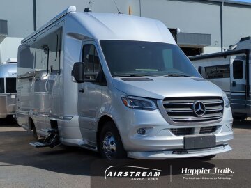 2025 Airstream Atlas