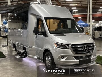 New 2025 Airstream Atlas
