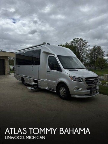 2025 Airstream Atlas