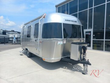 New 2025 Airstream Bambi