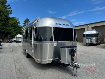 2025 Airstream Bambi