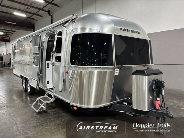 2025 Airstream Classic