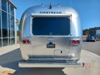 Thumbnail Photo 5 for New 2025 Airstream Classic