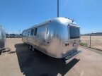 Thumbnail Photo 5 for New 2025 Airstream Classic