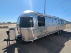 Thumbnail Photo 4 for New 2025 Airstream Classic