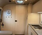 Thumbnail Photo 6 for New 2025 Airstream Flying Cloud