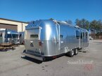 Thumbnail Photo 3 for 2025 Airstream Flying Cloud