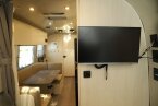 Thumbnail Photo 6 for New 2025 Airstream Flying Cloud