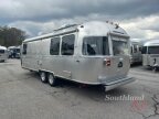 Thumbnail Photo 4 for 2025 Airstream Flying Cloud