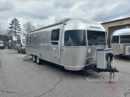 Photo 1 for 2025 Airstream Flying Cloud