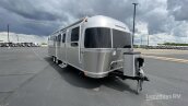 New 2025 Airstream Flying Cloud