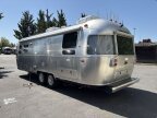 Thumbnail Photo 5 for New 2025 Airstream Flying Cloud