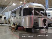 New 2025 Airstream Flying Cloud