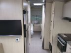 Thumbnail Photo 5 for New 2025 Airstream Flying Cloud