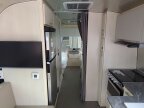 Thumbnail Photo 5 for New 2025 Airstream Flying Cloud