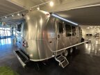 Thumbnail Photo 3 for New 2025 Airstream Flying Cloud
