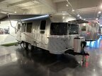 Thumbnail Photo 5 for New 2025 Airstream Flying Cloud