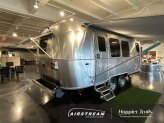 New 2025 Airstream Flying Cloud
