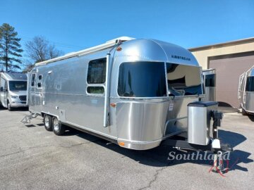 2025 Airstream Globetrotter