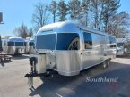 Thumbnail Photo 5 for 2025 Airstream Globetrotter