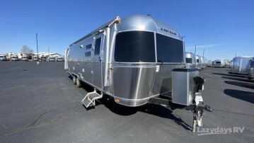 New 2025 Airstream Globetrotter
