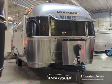 New 2025 Airstream Globetrotter