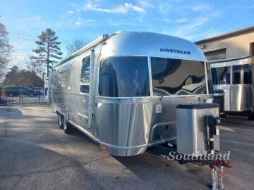 New 2025 Airstream International