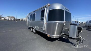 New 2025 Airstream International