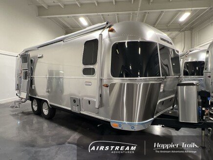 Photo 1 for New 2025 Airstream International