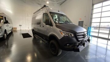 New 2025 Airstream Interstate