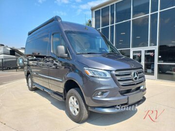New 2025 Airstream Interstate