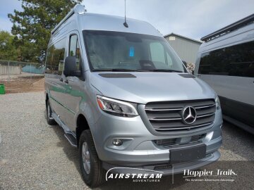 New 2025 Airstream Interstate