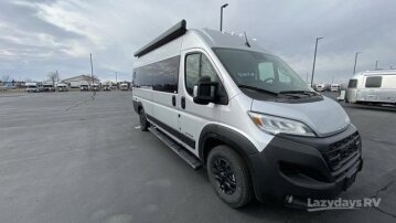 New 2025 Airstream Rangeline