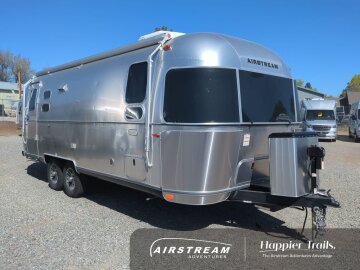 New 2025 Airstream Trade Wind